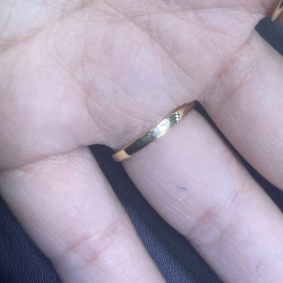 14kt gold ring with zirconia, virgen de Guadalupe!! Heart shape!! so cute - Picture 3 of 5